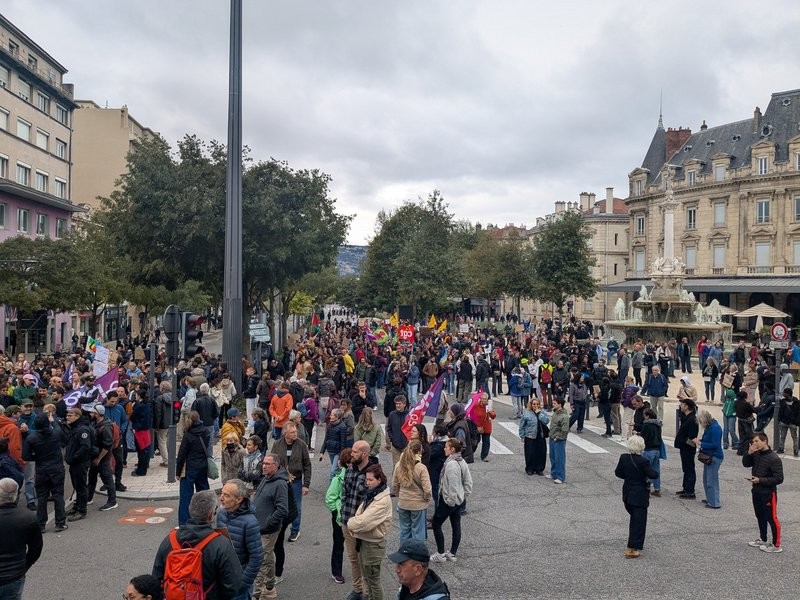 Valence 20261017 05